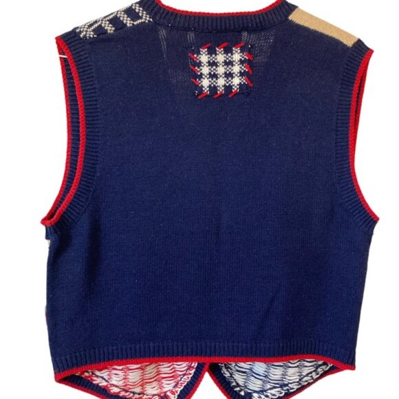Jantzen Classic Knit Vest Vintage Patriotic USA Flags Button Front Embroidery - Picture 3 of 4